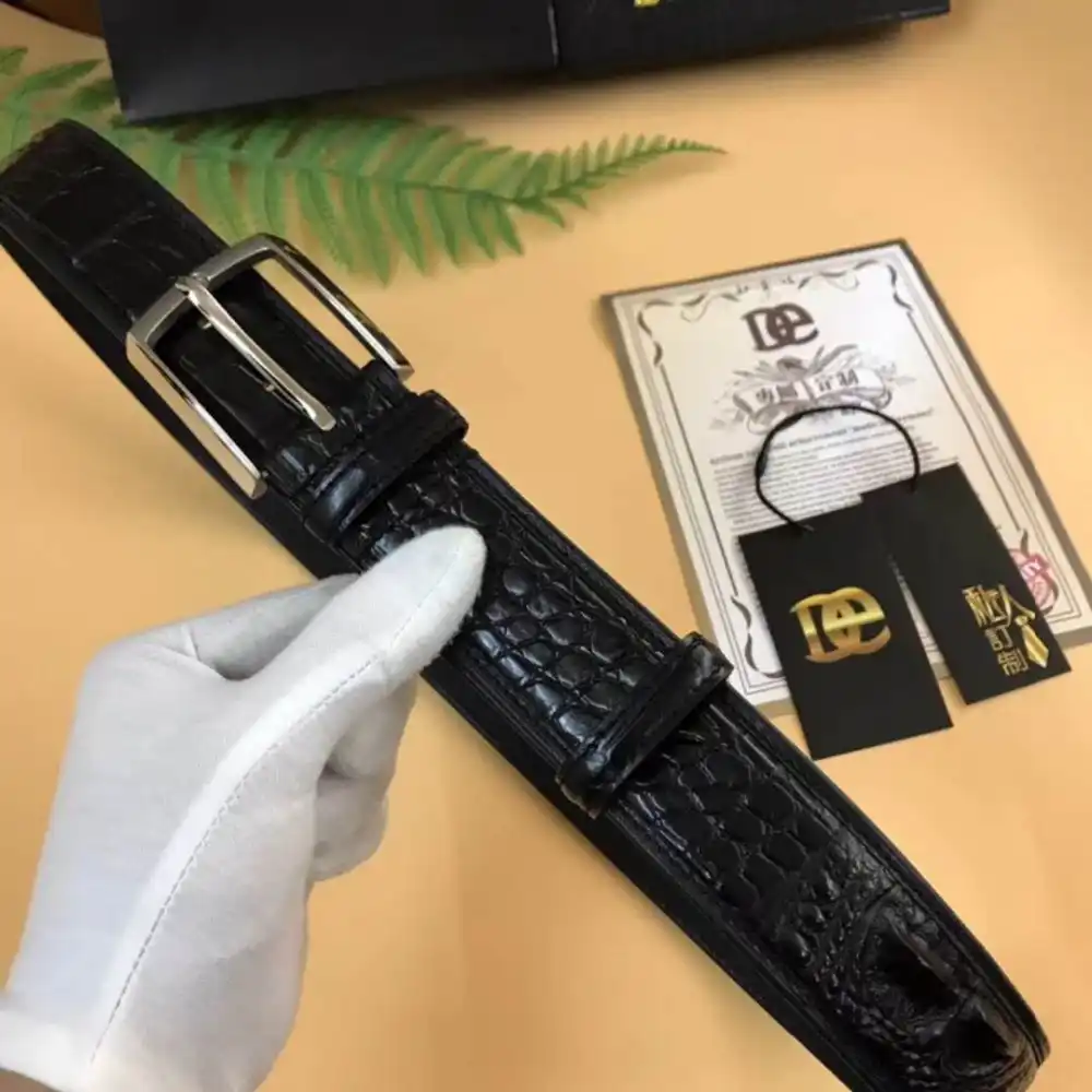 genuine与real的区别 genuine和real有什么区别 