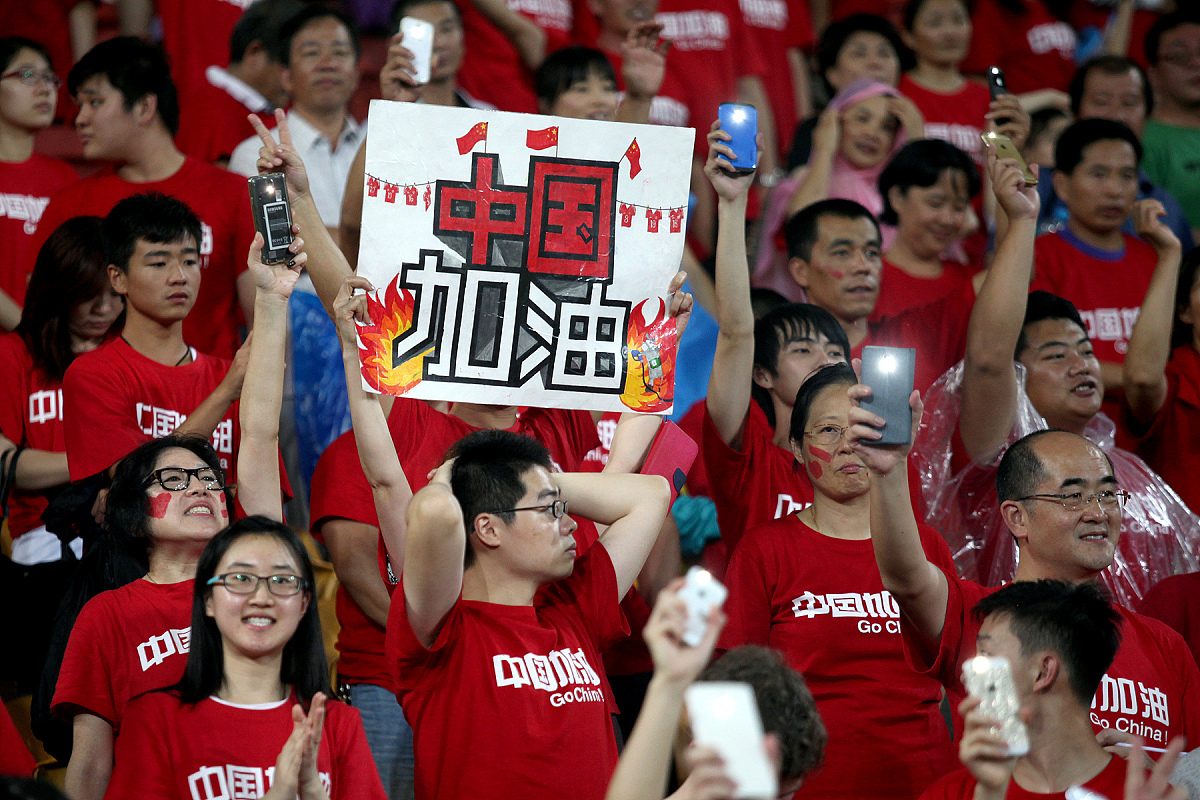 国内战队在国际比赛中大放异彩，夺得胜利的简单介绍